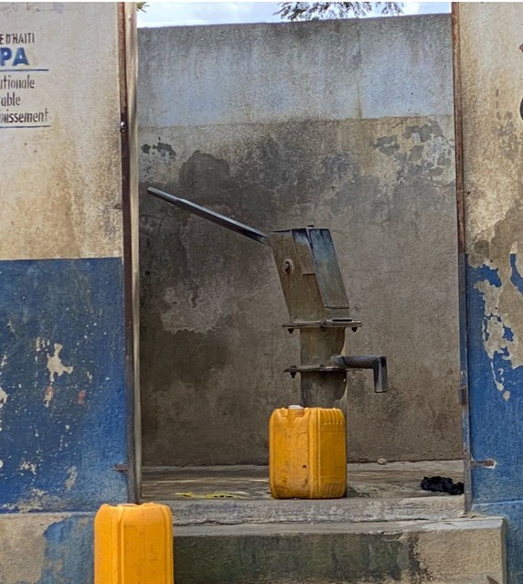 Traditional hand pump